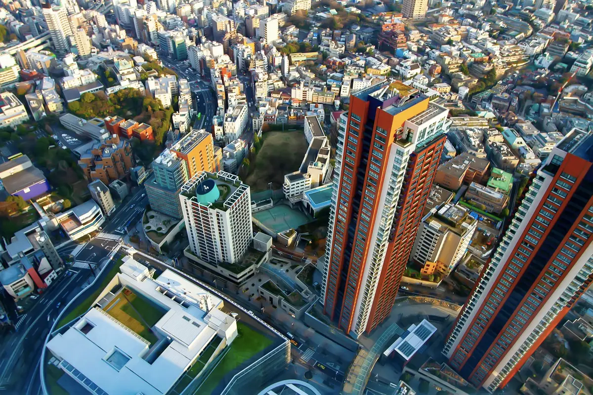Unde să locuiești în Tokyo ca străin — ghidul celor 23 de sectoare (2026)